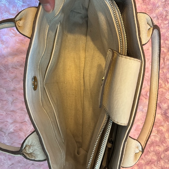 MK Creme Bag - Picture 10 of 13